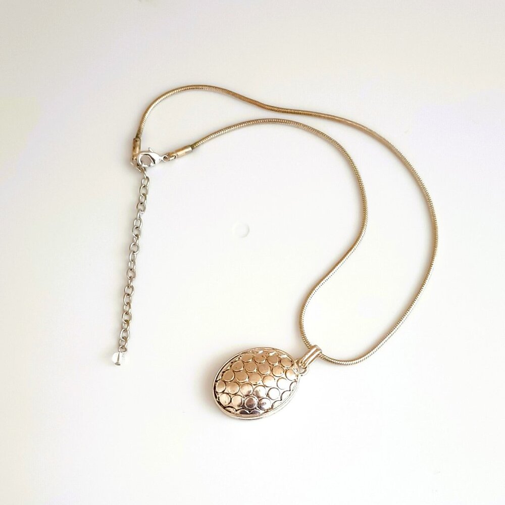 Napier Teardrop Pebbled Necklace 19" Silver Tone Scalloped Women's Jewelry